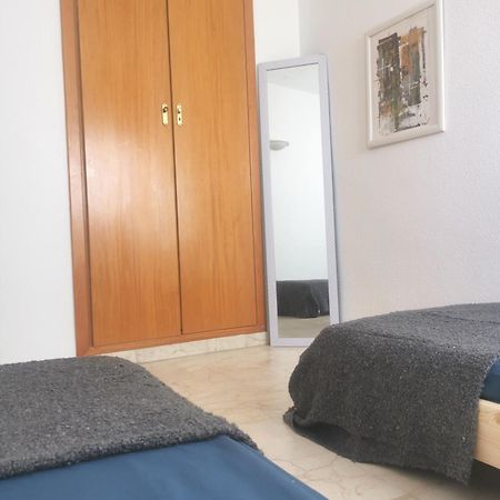 Pina Beach Holidays La Pineda Exteriör bild