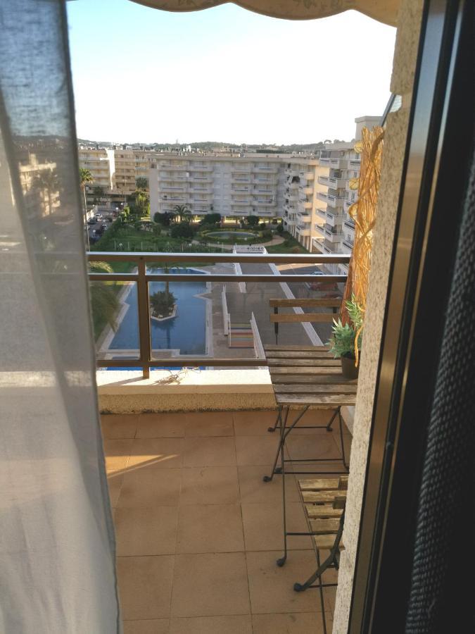 Pina Beach Holidays La Pineda Exteriör bild