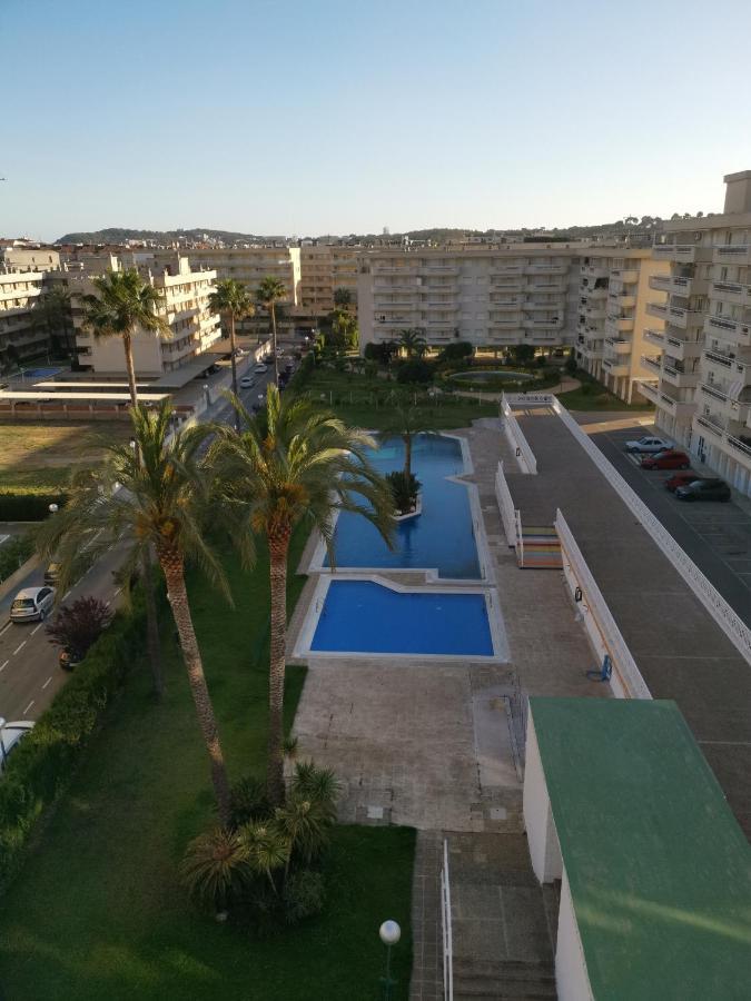 Pina Beach Holidays La Pineda Exteriör bild